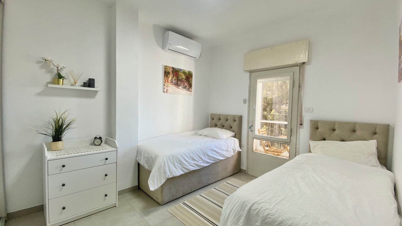Photo of Bedroom in Jerusalem