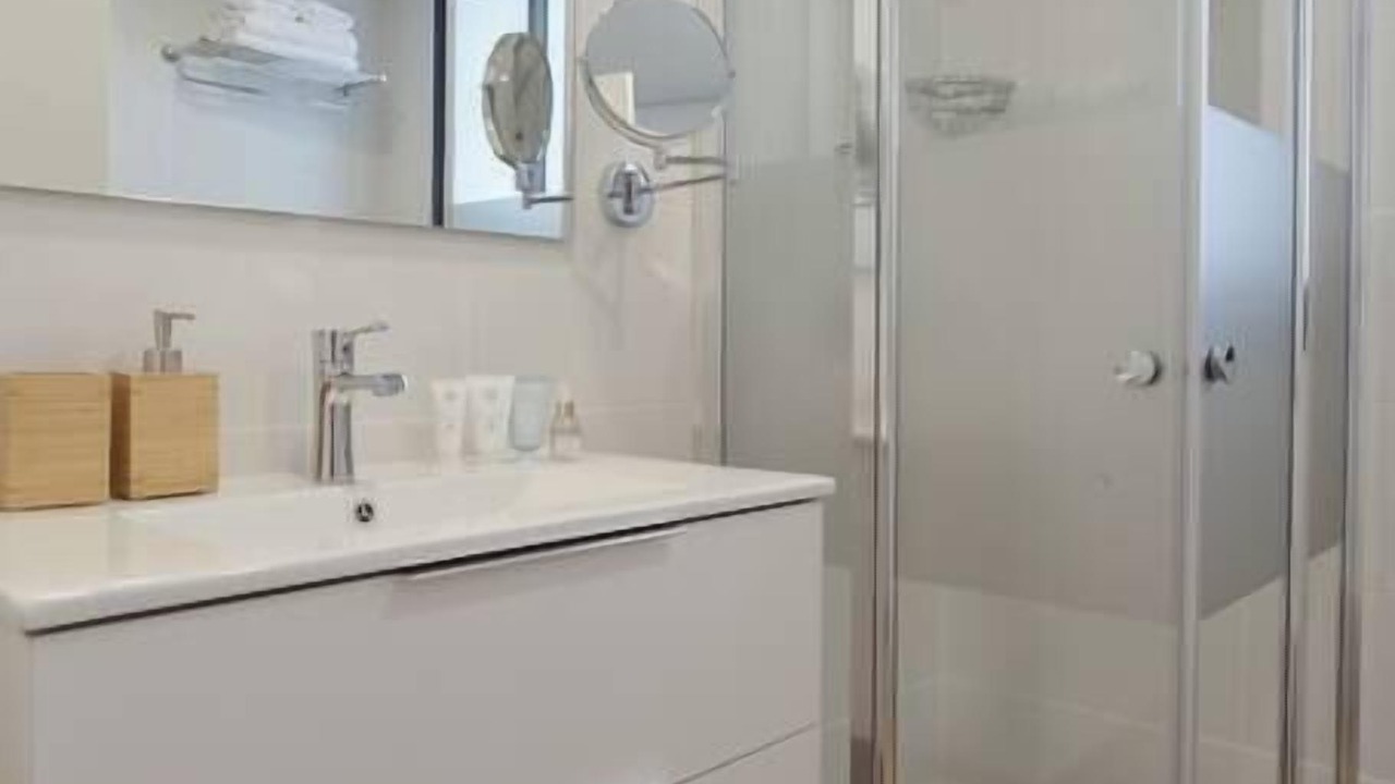 Photo of Bathroom in Tel Aviv Promenade