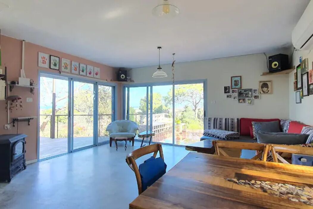 Photo of Livingroom in HaBonim