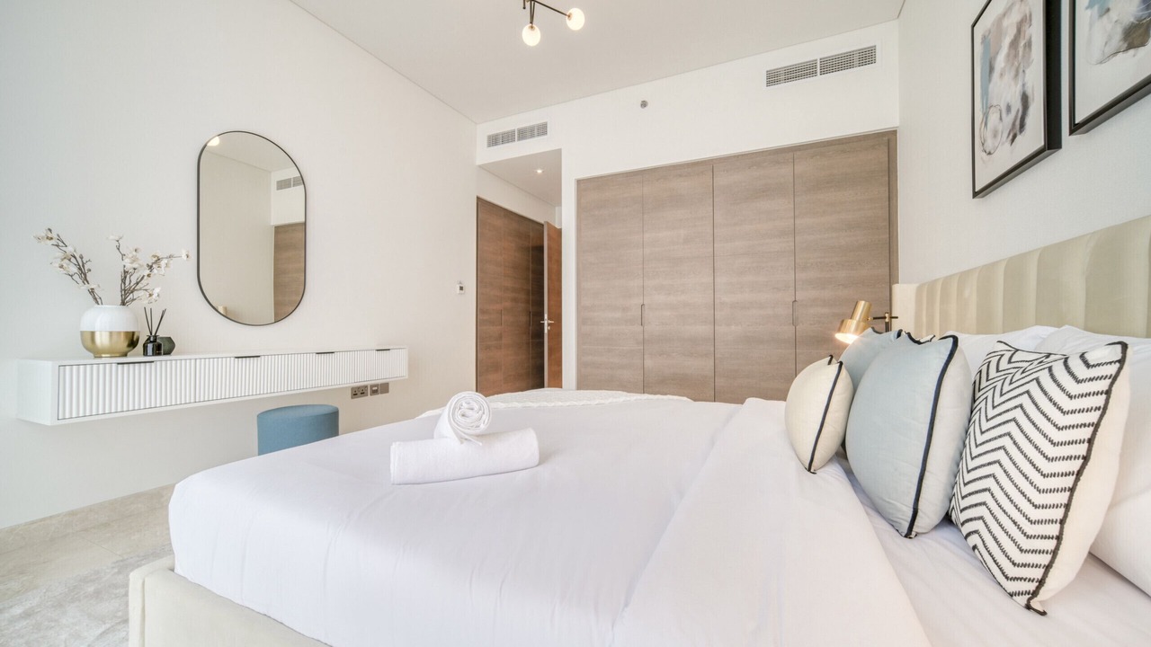 Photo of Bedroom in Dubai Maritime City
