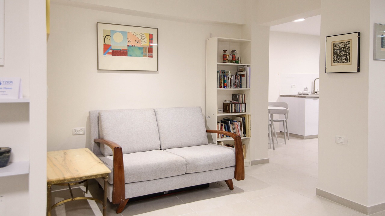 Photo of Livingroom in Emek Refaim
