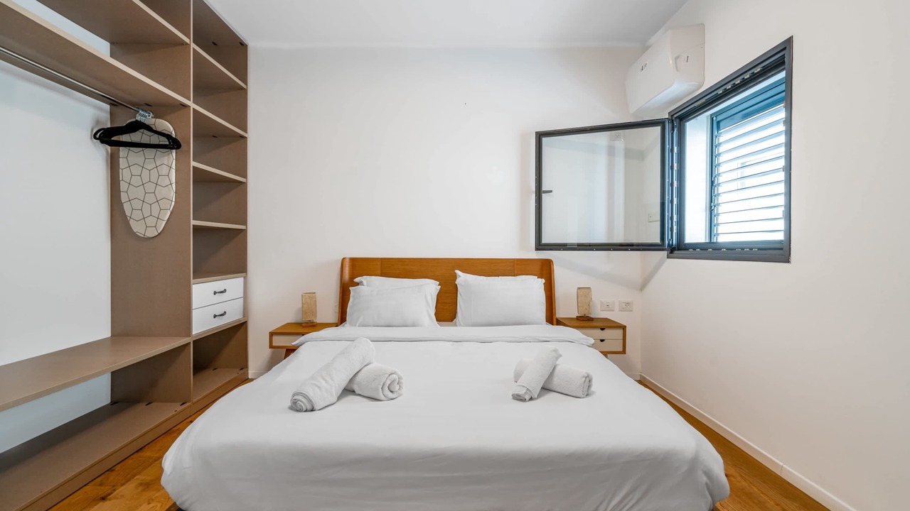 Photo of Bedroom in Tel Aviv Promenade