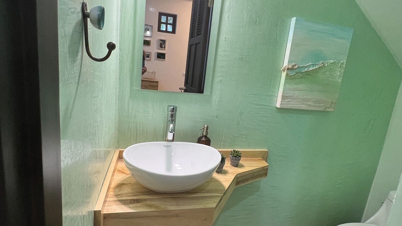 Photo of Bathroom in Tamarindo