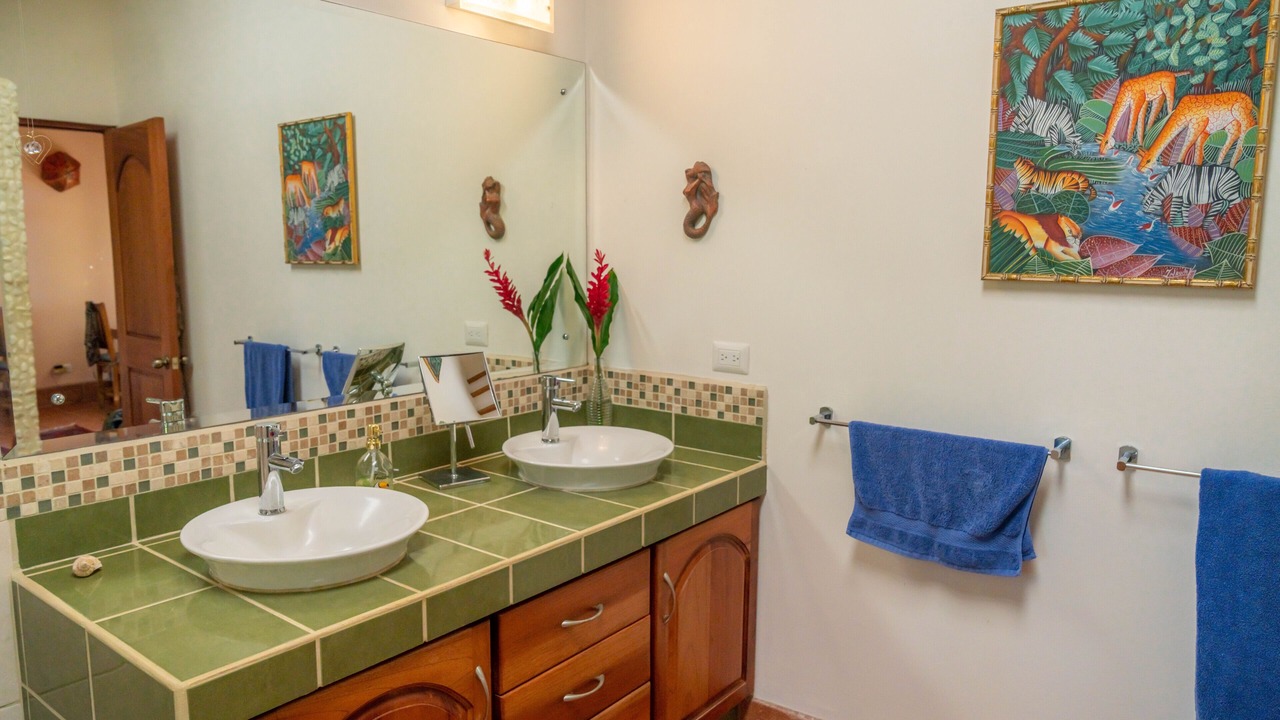 Photo of Bathroom in Montezuma