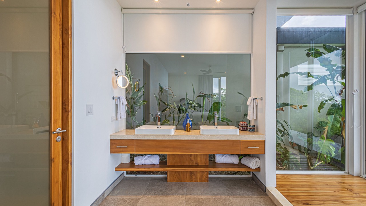Photo of Bathroom in Dominical
