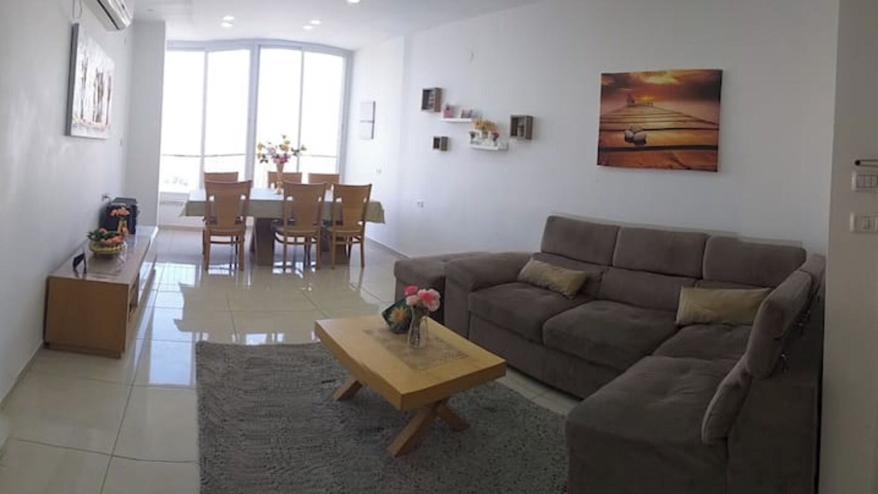 Photo of Livingroom in Bayit VeGan