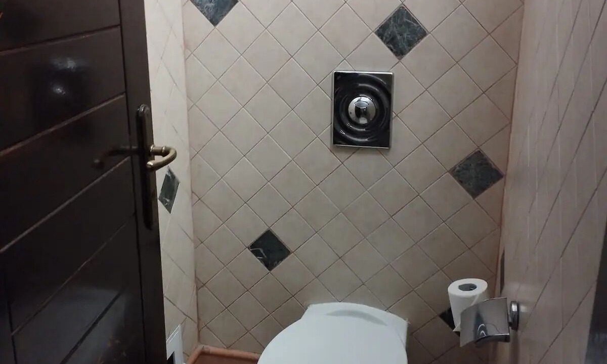 Photo of Bathroom in Old City