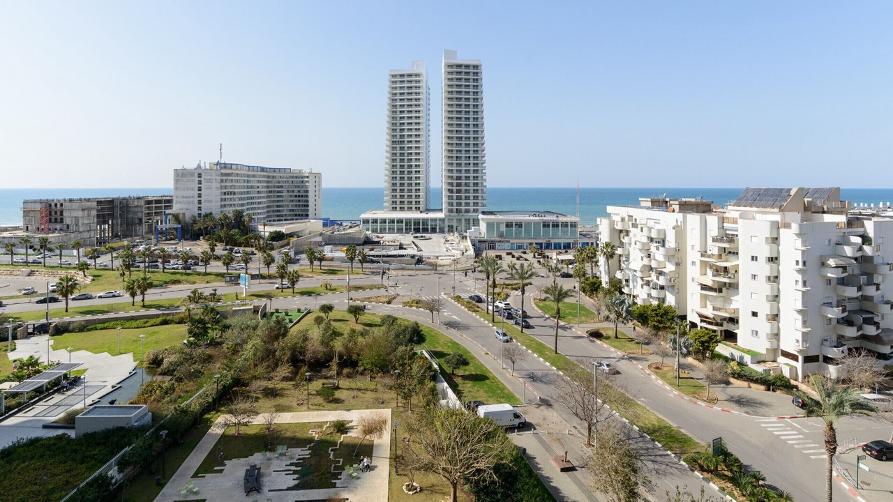 Photo of Others in Bat Yam