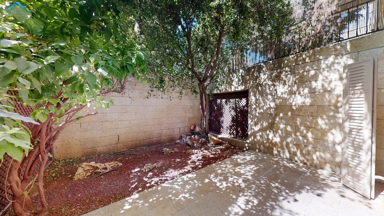 Photo of Outdoor in Mamilla