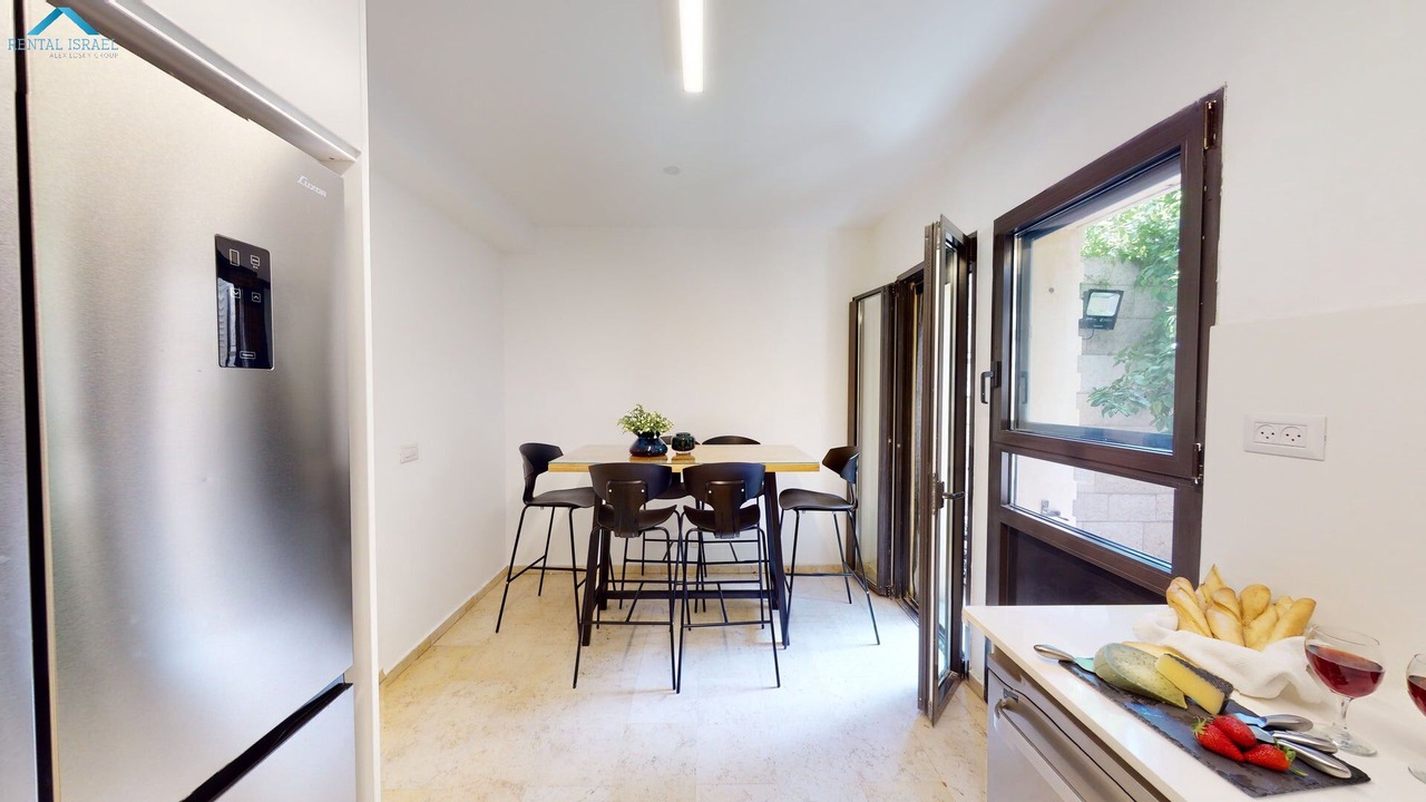 Photo of Others in Mamilla