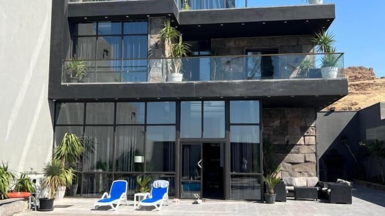 Photo of Outdoor in Sweimeh