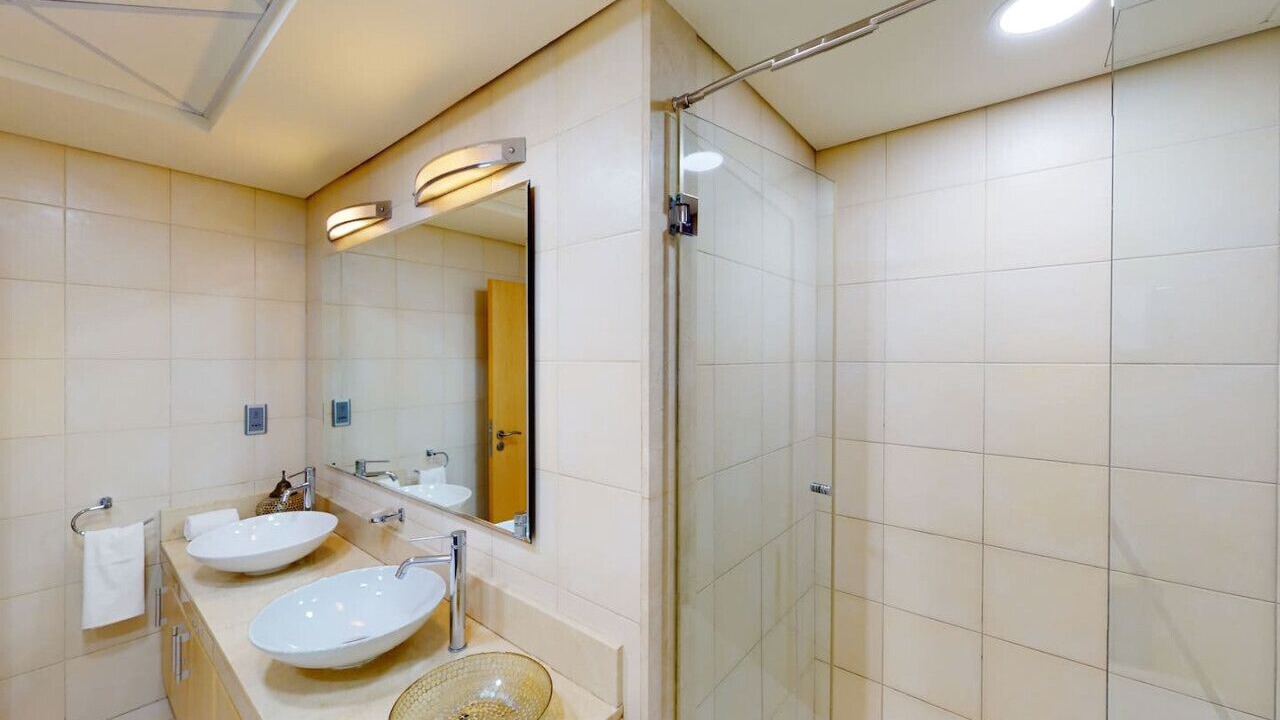 Photo of Bathroom in Palm Jumeirah
