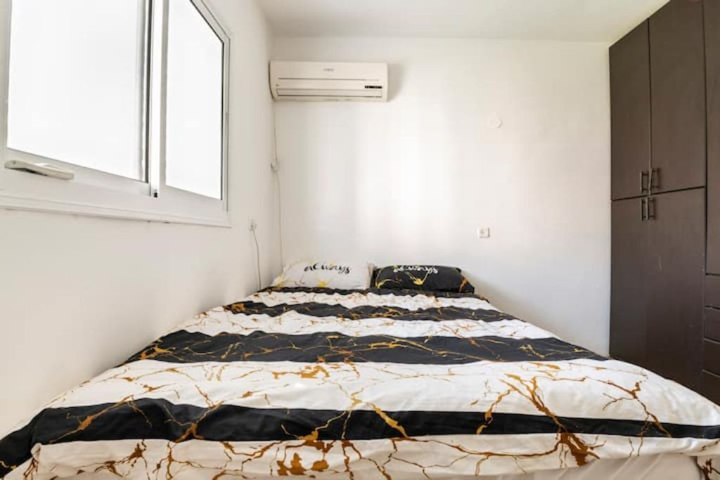 Photo of Bedroom in Acre