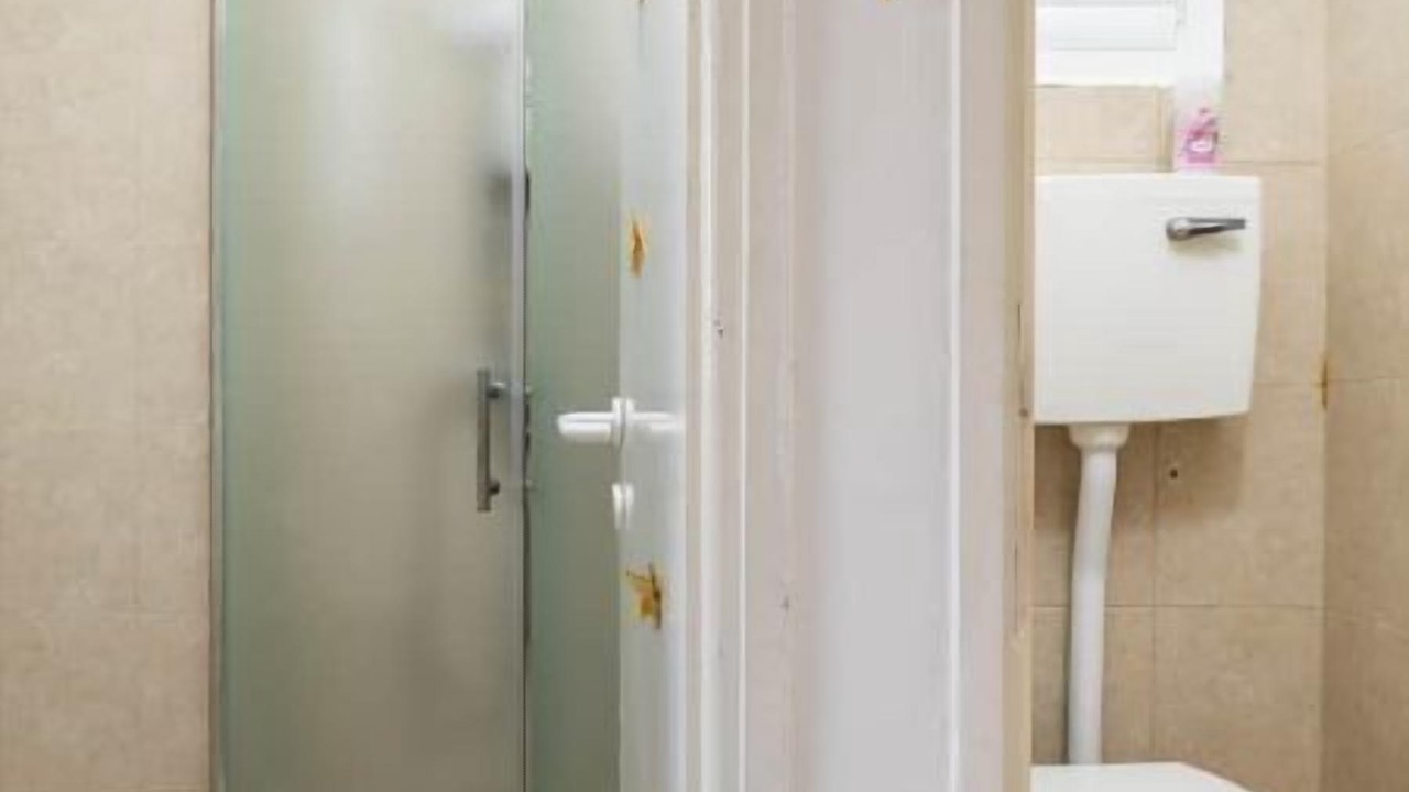Photo of Bathroom in Acre