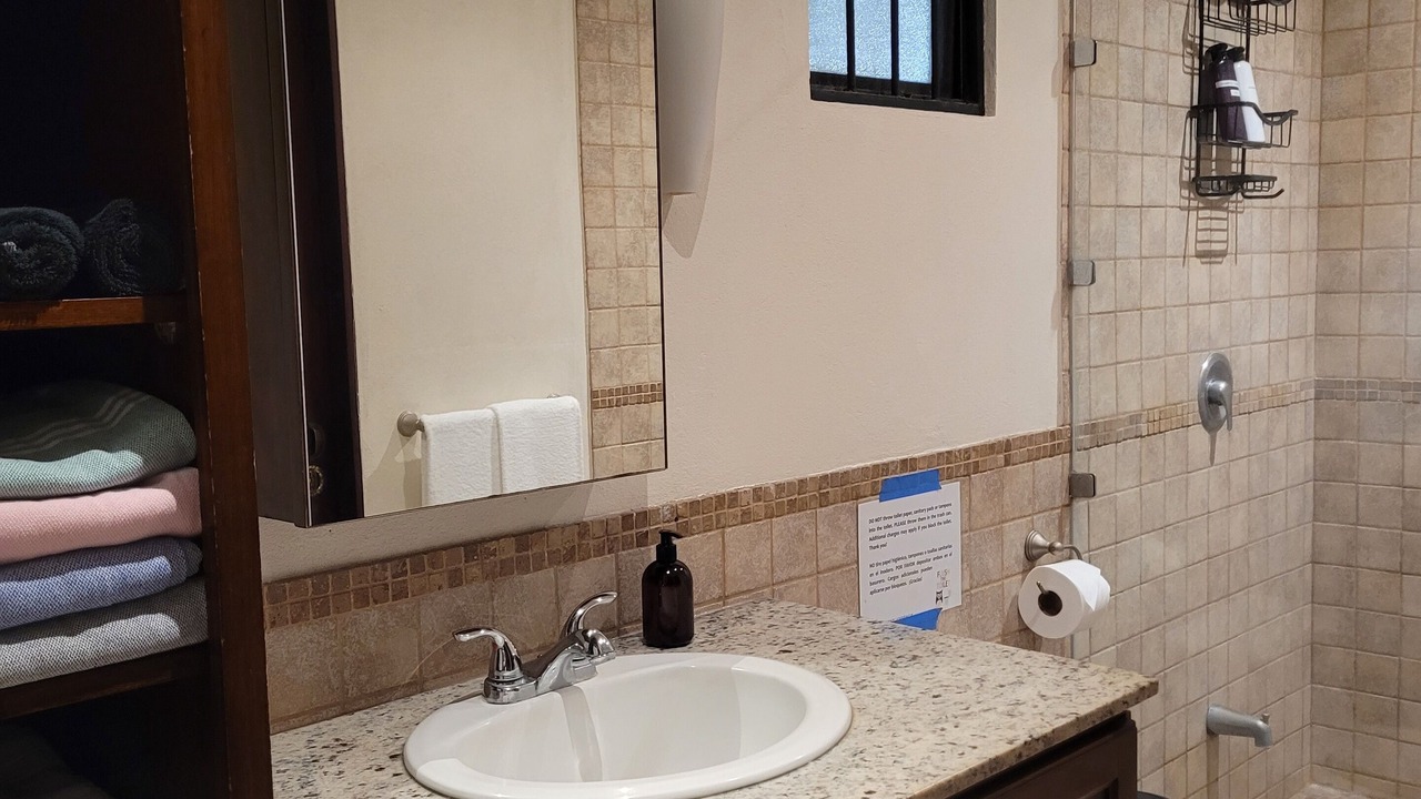 Photo of Bathroom in Tamarindo
