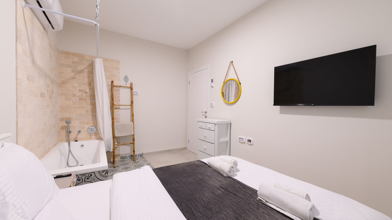 Photo of Bedroom in Shadmot Dvora
