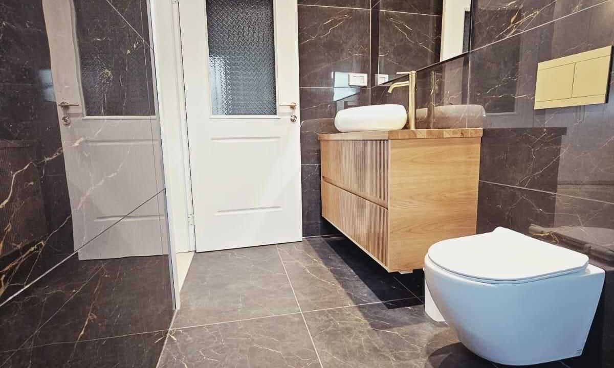 Photo of Bathroom in Qiryat Shemona