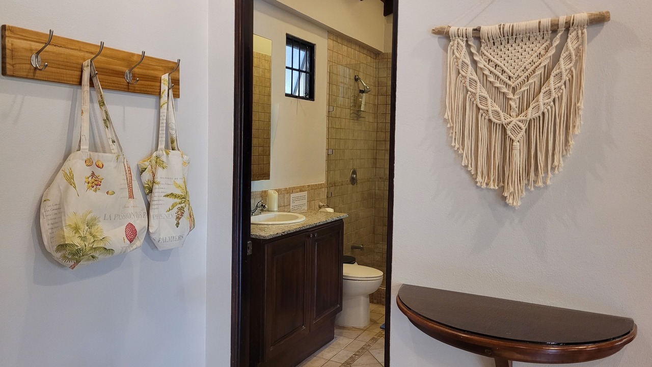 Photo of Bathroom in Tamarindo