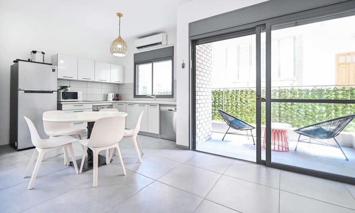 Photo of Kitchen in Kerem HaTeimanim
