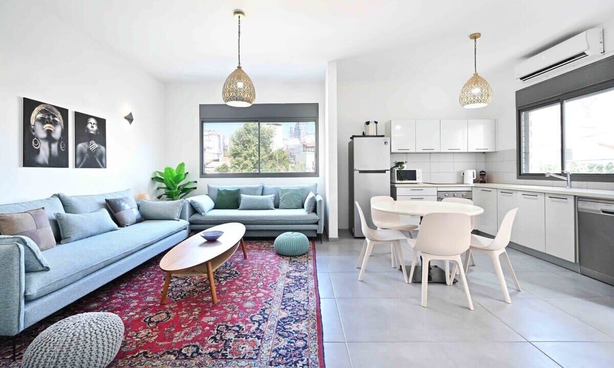 Photo of Livingroom in Kerem HaTeimanim