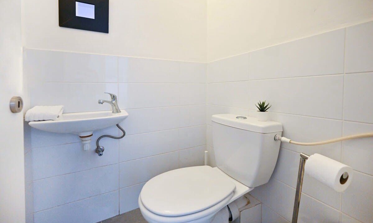 Photo of Bathroom in Kerem HaTeimanim