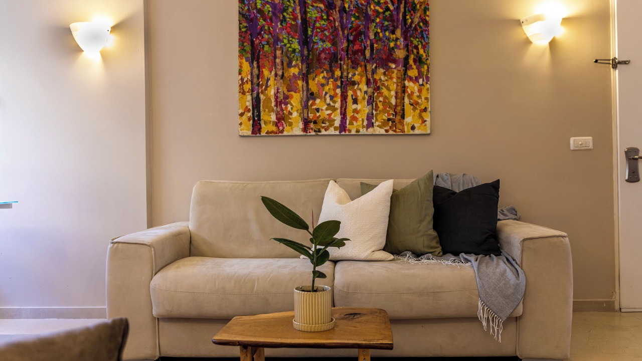 Photo of Livingroom in Emek Refaim