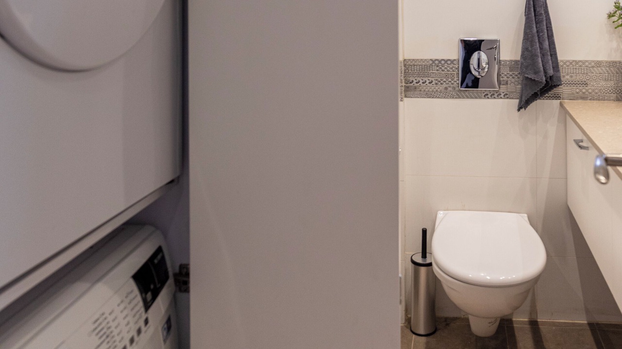 Photo of Bathroom in Emek Refaim