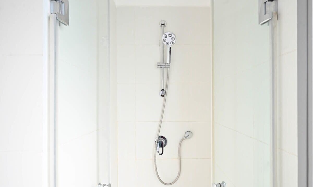 Photo of Bathroom in Florentin