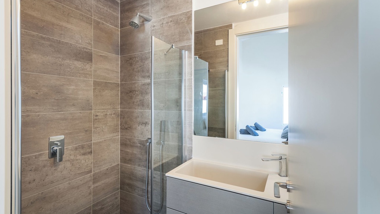 Photo of Bathroom in Herzliya Pituach