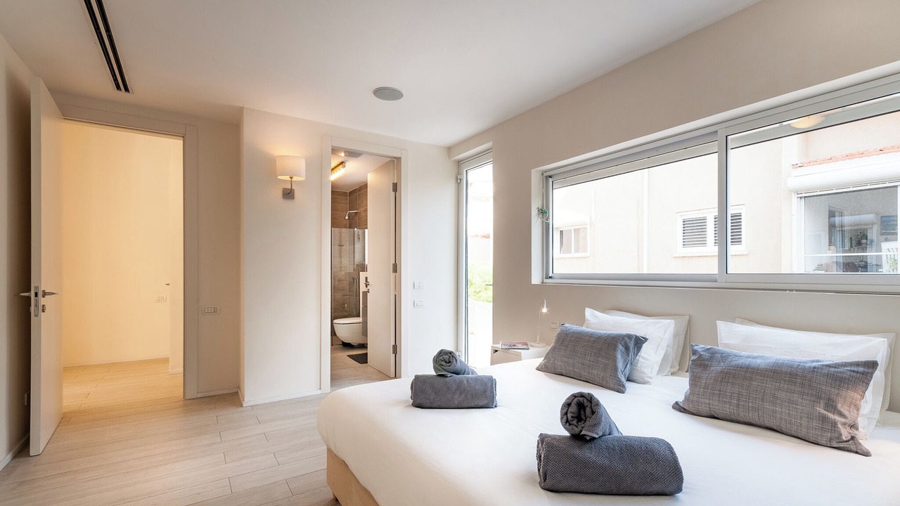 Photo of Bedroom in Herzliya Pituach