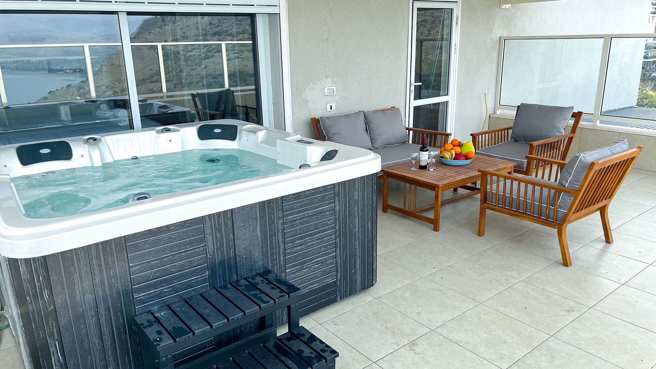 Photo of Patio Balcony in Tiberias