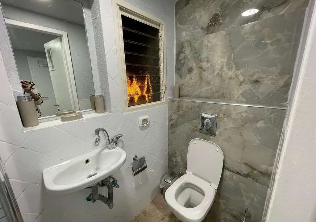 Photo of Bathroom in Jaffa