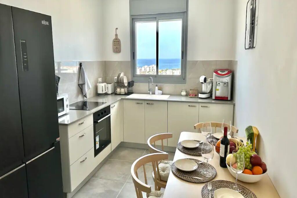 Photo of Kitchen in Acre