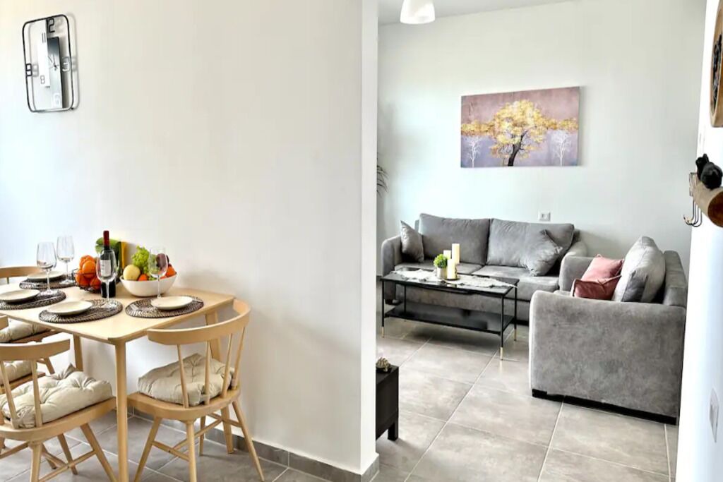 Photo of Livingroom in Acre