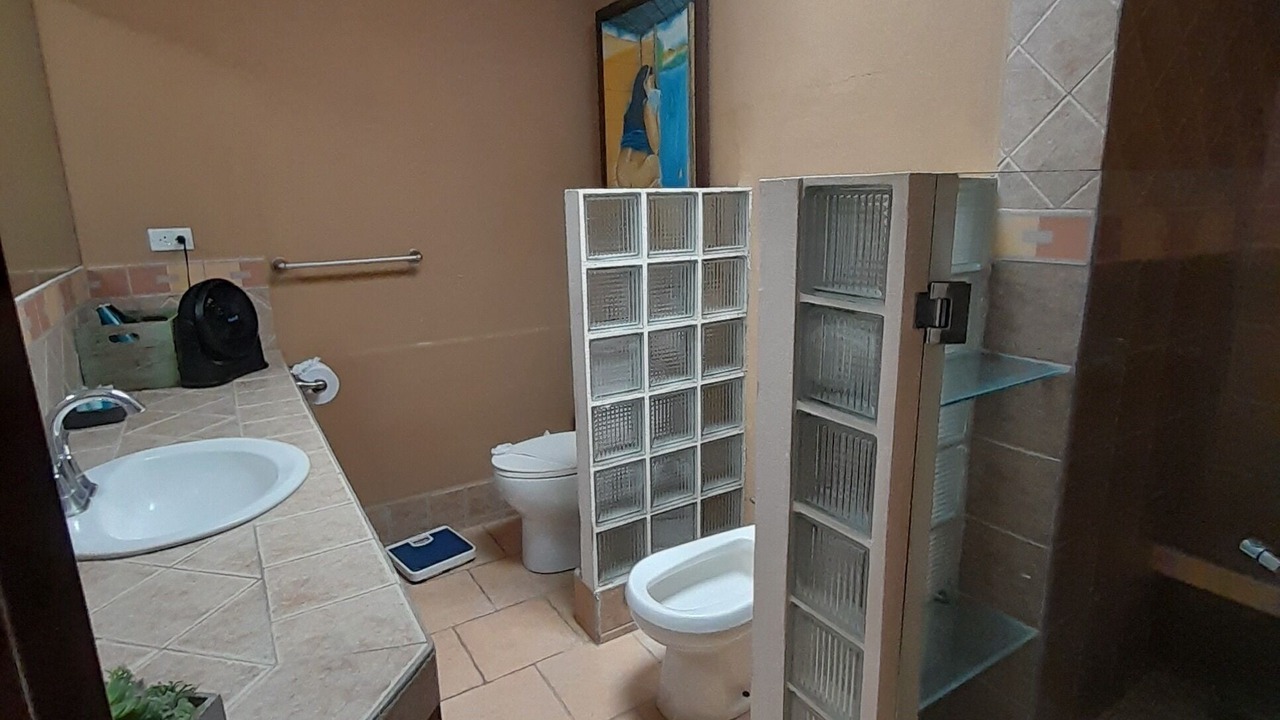 Photo of Bathroom in Jaco