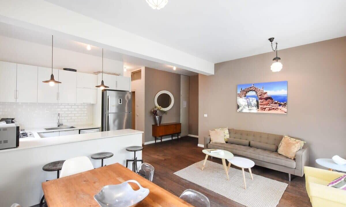 Photo of Livingroom in Old North