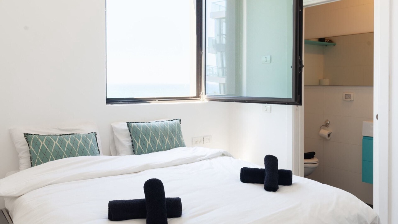 Photo of Bedroom in Kerem HaTeimanim