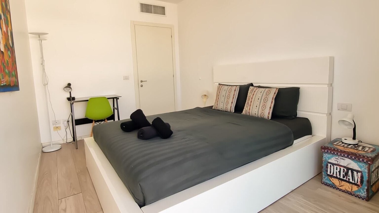 Photo of Bedroom in Jaffa