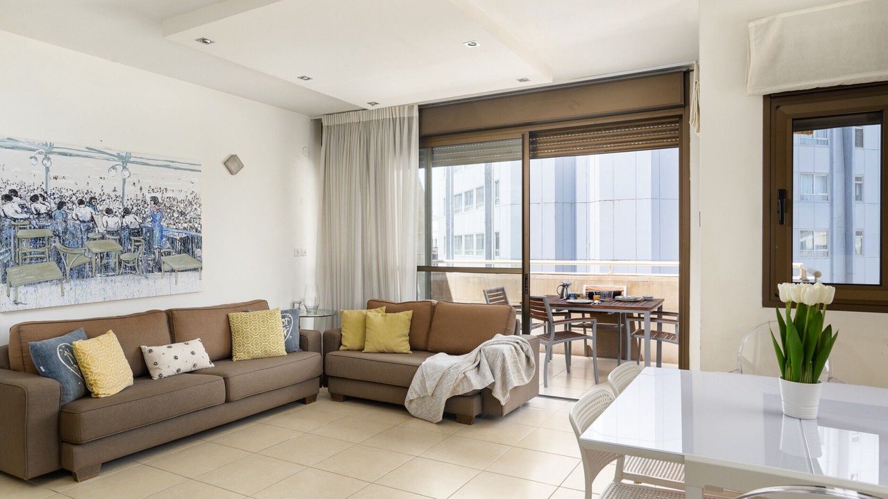 Photo of Livingroom in Tel Aviv Promenade