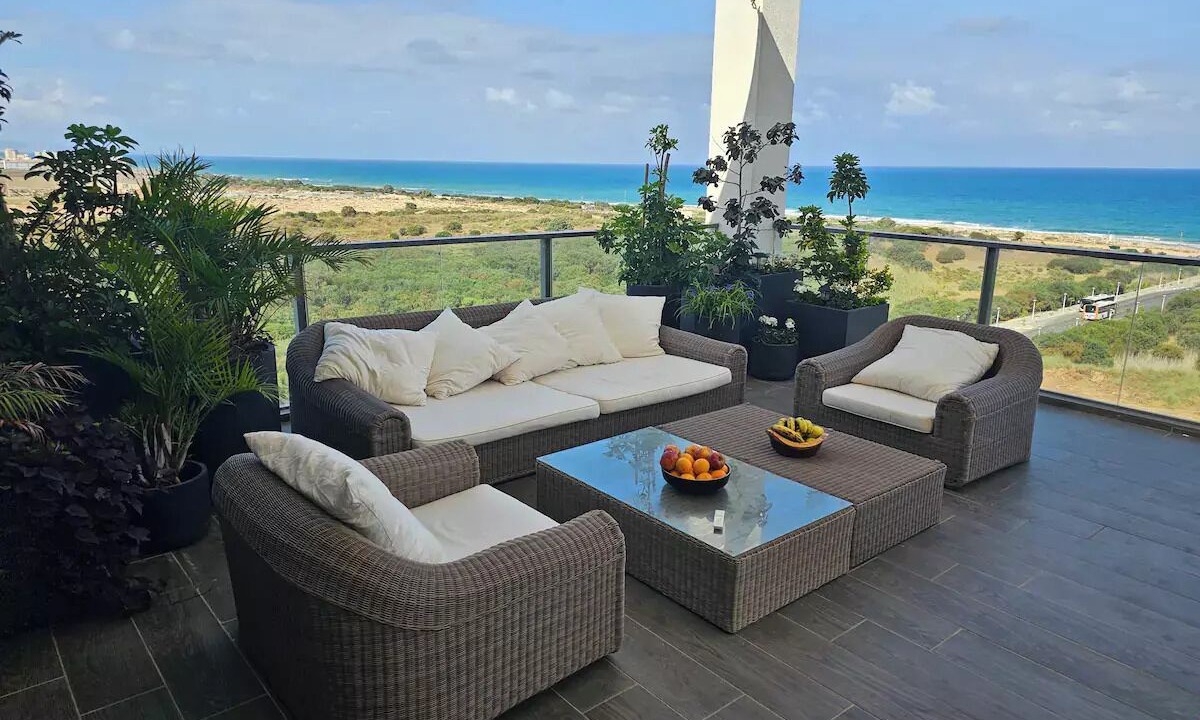 Photo of Patio Balcony in Nahariya