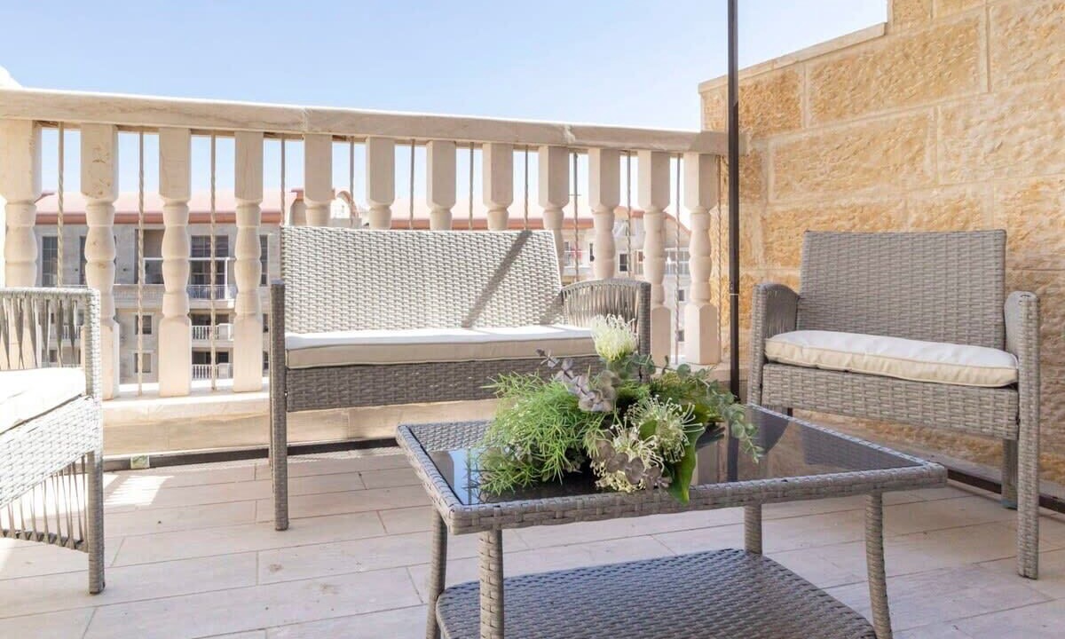 Photo of Patio Balcony in Kiryat HaLeom