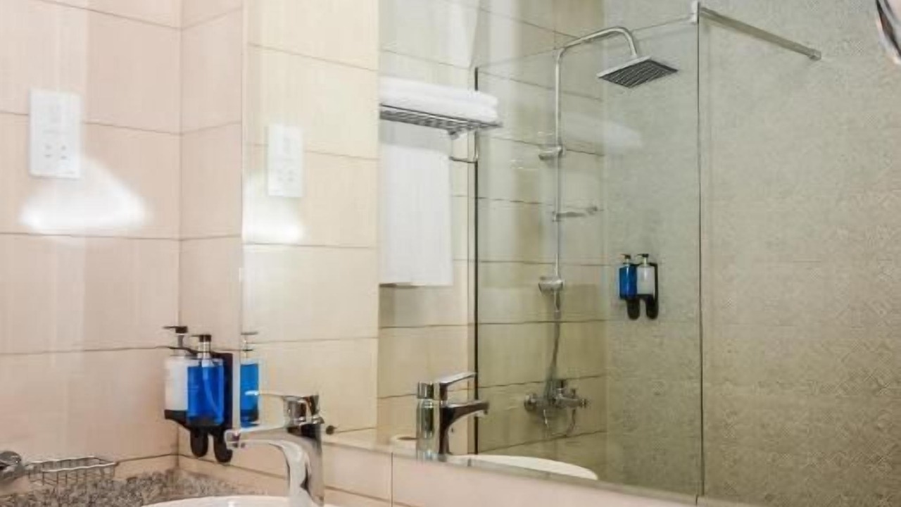 Photo of Bathroom in Academic City