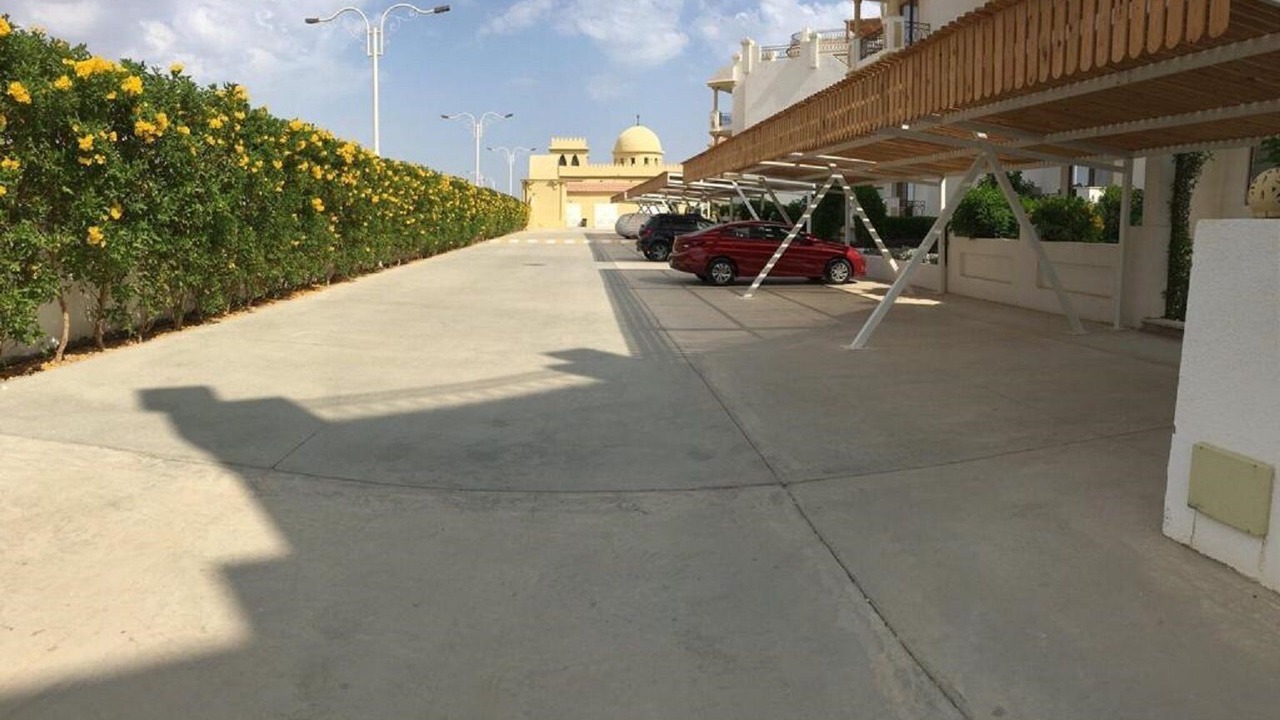 Photo of Outdoor in Ras Nasrani