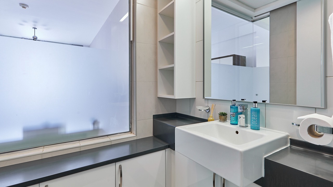 Photo of Bathroom in Palm Jumeirah