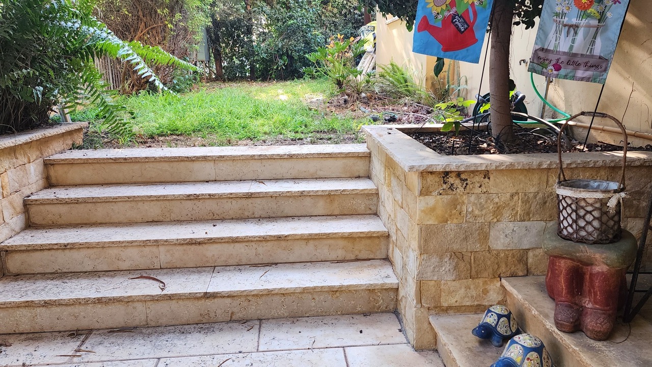 Photo of Outdoor in Lev HaSharon