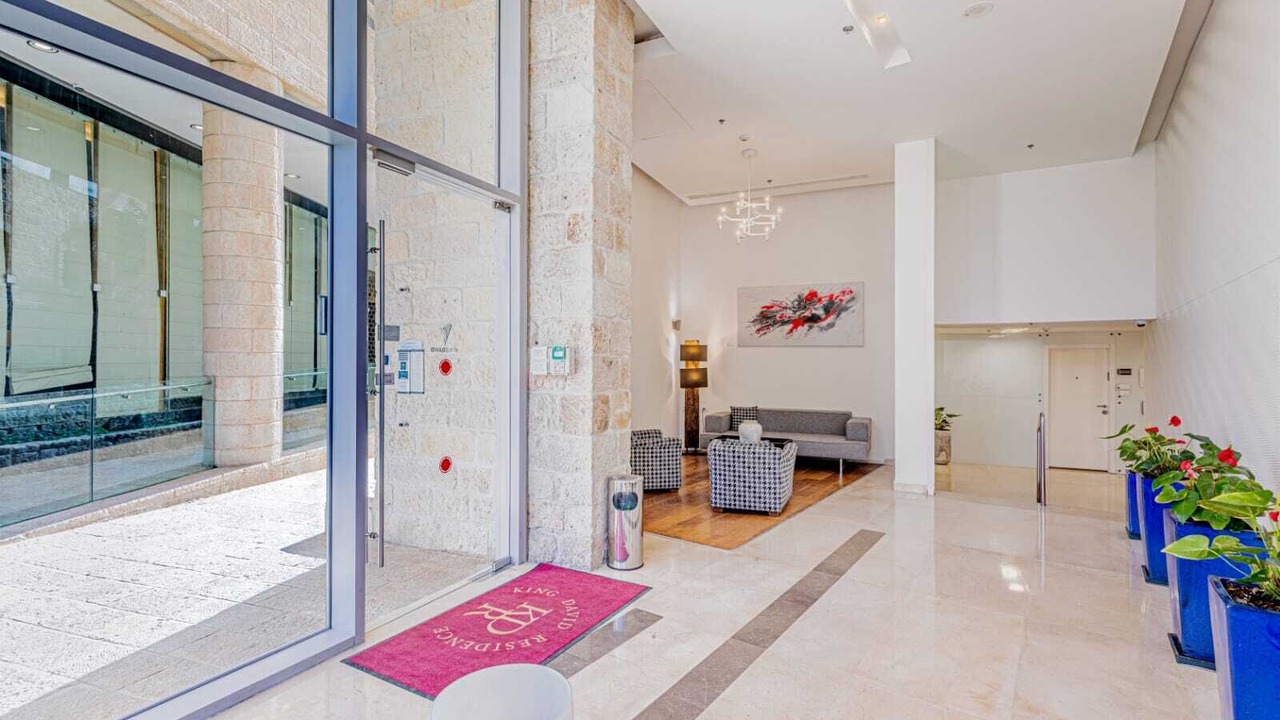 Photo of Others in Mamilla