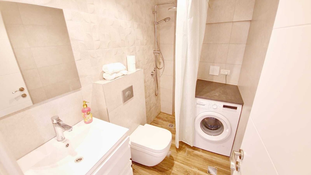 Photo of Bathroom in Jerusalem City Centre