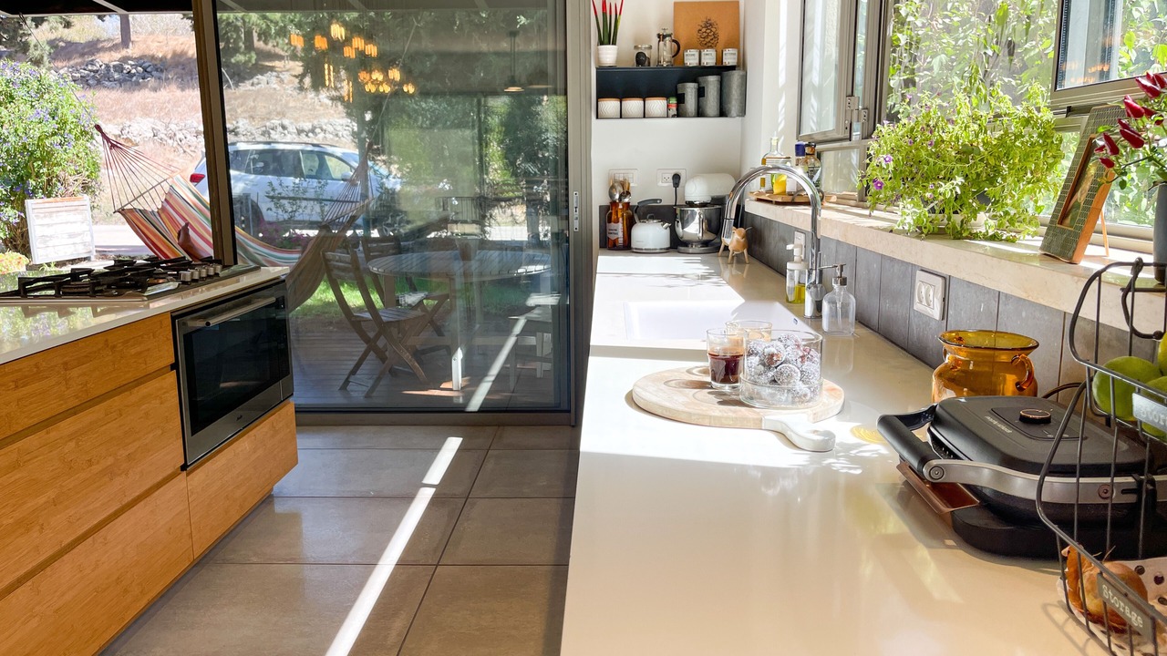 Photo of Kitchen in Bruchim Qela' Alon