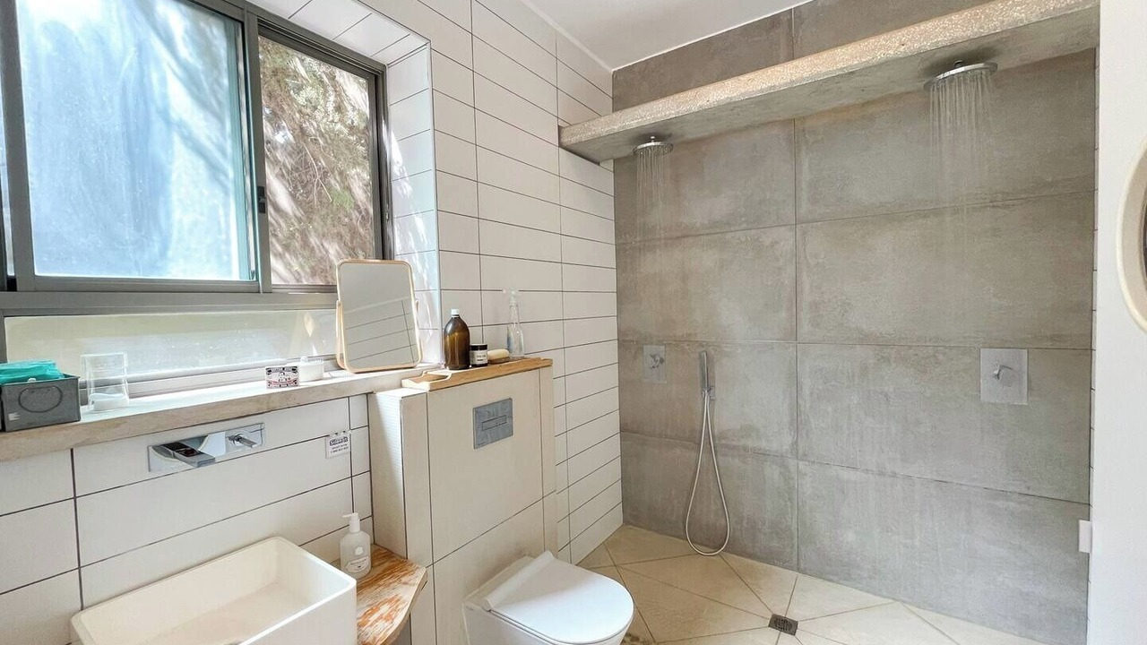 Photo of Bathroom in Bruchim Qela' Alon