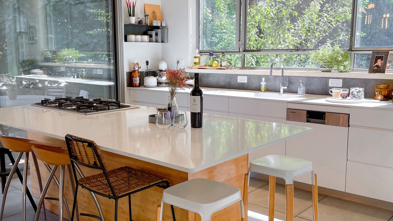 Photo of Kitchen in Bruchim Qela' Alon